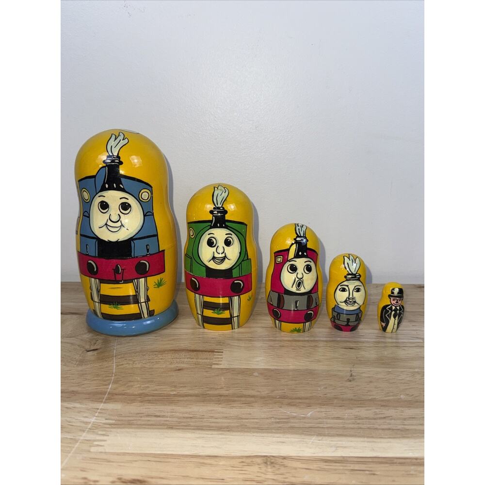 VTG Thomas The Train Wooden Russian Nesting Dolls Matryoshka Hand Painted 5pc